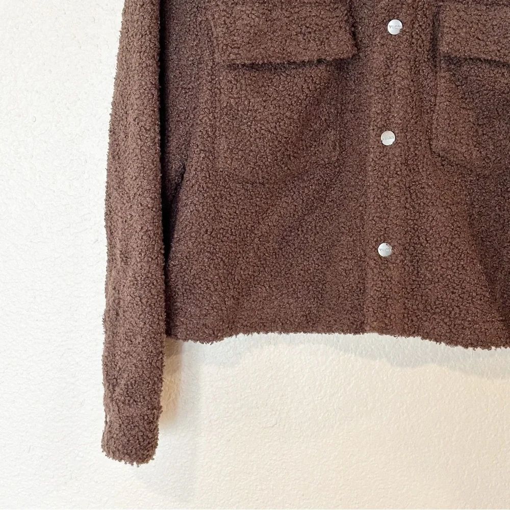 Vuori Jacket Womens M Sycamore Short Shirt Jacket Snap Button Fleece Brown Java - Picture 6 of 9
